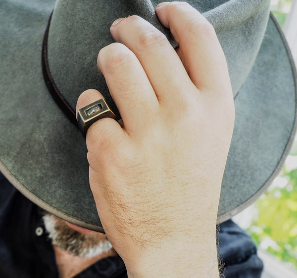 Eolian Ring in Night Bronze